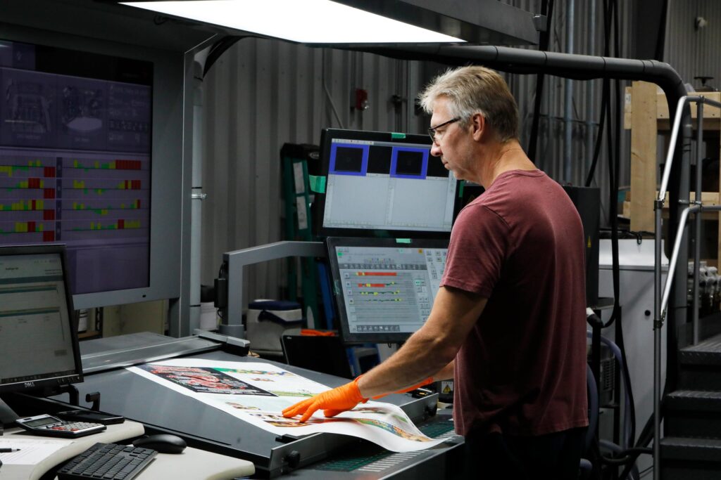 How Closed-Loop Color Control Ensures Brand Consistency in Print